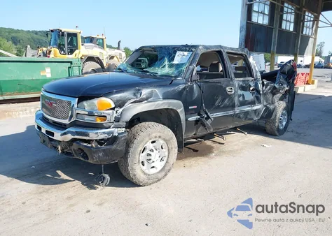 2005 GMC Sierra K2500 Heavy Duty from USA, damaged, VIN 1GTHK232X5F827255